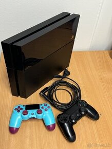 Playstation 4 2tb disk - s dvoma ovládačmi