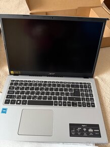 ACER Aspire 3