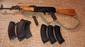 AK 47 drevo/kov CYMA