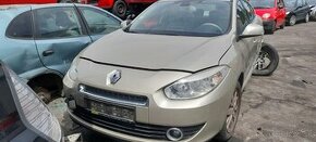 Lacno rozpredám Renault Fluence na náhradné diely