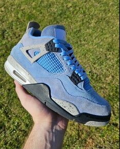 Nike Air Jordan 4 "UNC"