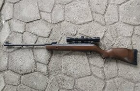 Vzduchovka GAMO HUNTER 440