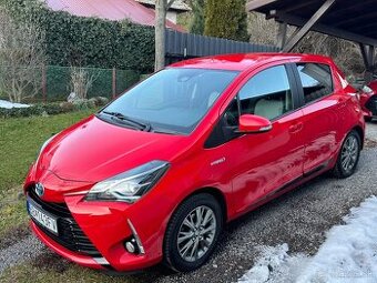 Yaris 1.5 Hybrid 7/2017 85tis.Km 1.majitel