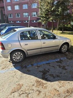 Opel Astra 1,6