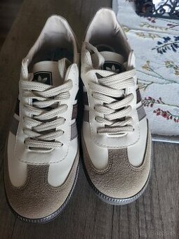 Adidas Samba