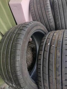 4ks Nokian 225/45 R17 7-8mm - 1