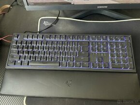 Razer ornata v2 klavesnica