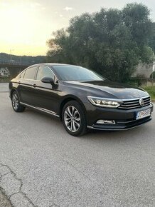 VW Passat B8 Highline, 129.890km, Virtual Cocpit,