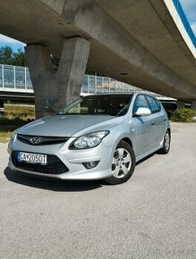 Hyundai i30 1.4 benzin 80 kW