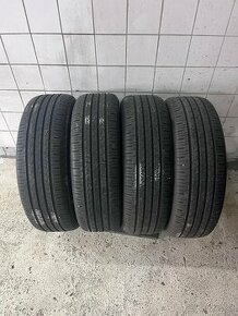 Pneu 215/65 R17