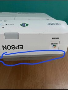 EPSON eb 685w (zháňam kryt)(predám)