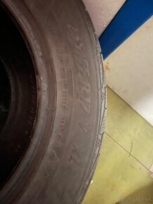 235/55R17 XL Zimné