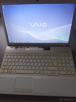 Predám Sony Vaio, 4 GB RAM, 2,2 GHz