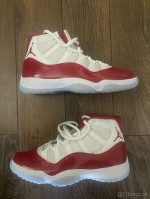 Air Jordan 11 Retro Cherry EU 38.5