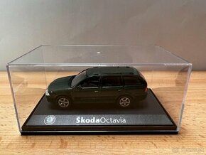 Škoda OCTAVIA 1 COMBI 1:43 ABREX - 1