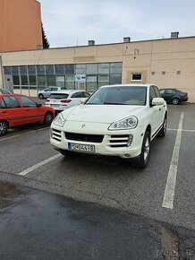 Porsche cayenne 3,6 benzín