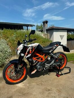 KTM Duke 390 r.v. 2016