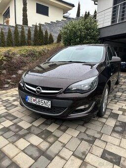 Opel Astra J benzin 1,4