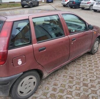 Predám Fiat Punto.