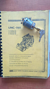 UNC 060, L752 skrinka spínacia