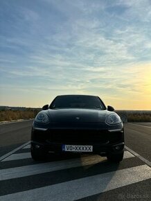 PORSCHE CAYENNE SE - 416HP 880NM