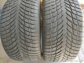 255/40 R18 99V NOKIAN