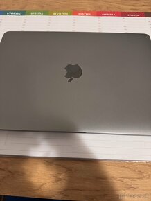 Apple MacBook PRO 8GB 256gb 2020 Touchbar - 1