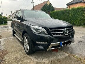 Mercedes M trieda 350 BlueTEC 4matic AMG packet - 1