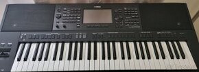 Yamaha PSR-SX700