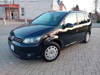 VW TOURAN 1.6 TDI - BMT , BI - XENÓN , NAVI, KAMERA