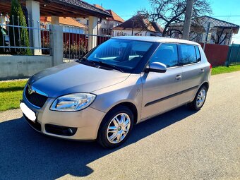 Škoda Fabia Hatchback 1.4  Benzín Elegance 87.000 ORG Km