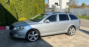 Škoda octavia 2 combi 2,0Tdi CR xenon navigacia