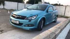 Opel Astra GTC OPC