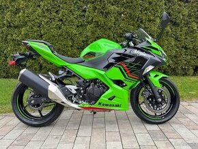 Kawasaki Ninja 400