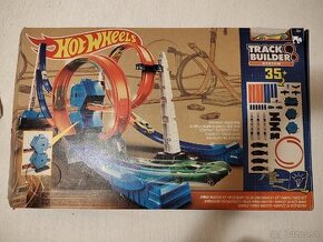 Hot wheels track builder system