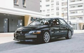 Mitsubishi Lancer Evo IX