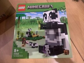 LEGO® Minecraft® 21245 The Panda Haven