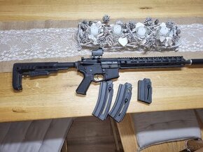 predám samonabíjaciu malokalibrovku Hammerli tac R1 22lr