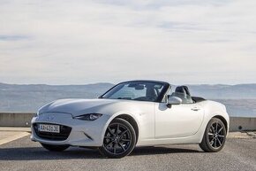 Mazda MX-5 Gand Touring