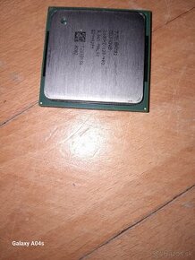 Predám Starý Procesor/CPU intel 02 2.60GHz/128/400