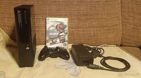 Predám Xbox360/256GB