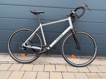 Cestný bicykel / gravel Triban RC 100