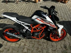 Ktm duke 390 2017