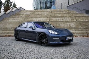 Porsche Panamera 4S V8 4x4 AT6 400k (odpočet DPH)