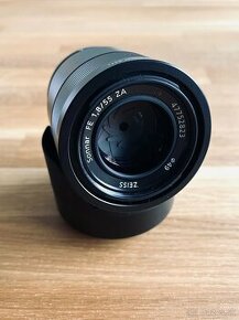 Sony FE Sonnar T 55mm f/1.8 ZA zeiss