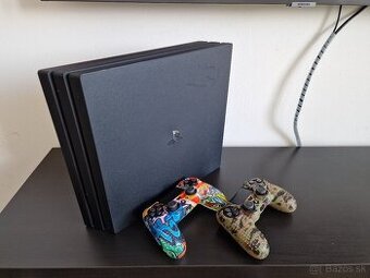 Herná konzola SONY PlayStation 4 PRO, 1TB, 3 ovládače