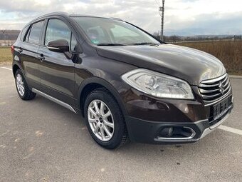 SUZUKI SX4 S-CROSS 1,6 4x4 - 1