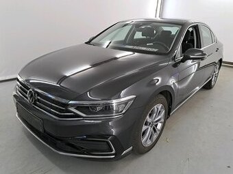 Passat 1.4 TSSI GTE BUSINESS DSG 1. majiteľ r.v.2021 ODPOCET