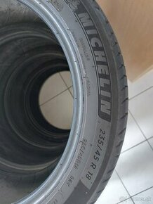 MICHELIN PRIMACY 4 235/45R18