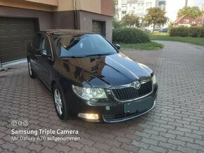 SKODA SUPERB  2,0TDI 6 MANUAL Limussine